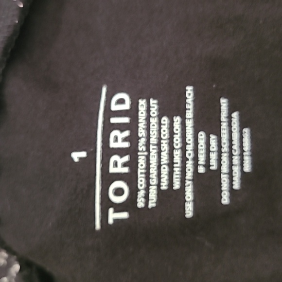 New without Tags Torrid Leggings 1x - Picture 4 of 4